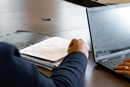 Collaboratrices du service qualité travaillant à l’amélioration de nos processus et à la satisfaction client.