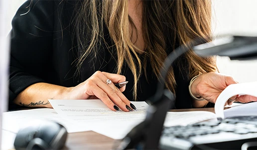 Mise en place de vos garanties sur mesure et délivrance de votre attestation d’assurance.